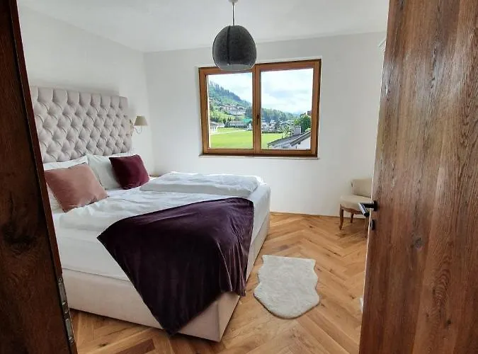 Апартаменти Rocks Шладмінг