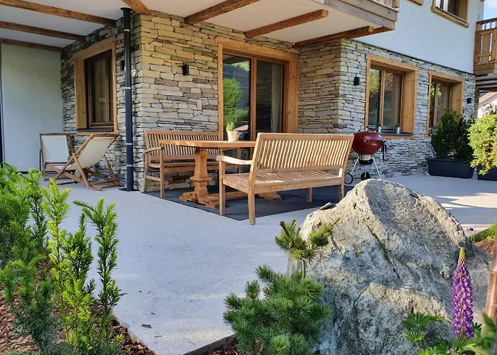 Rocks Апартаменти *